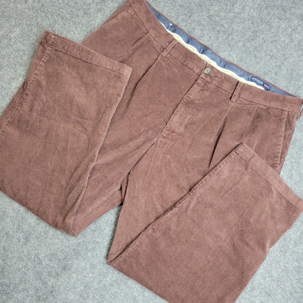 Dockers Corduroy Pants Mens 40x30 Brown Pleated Relaxed Fit Preppy Nerd Y2K
